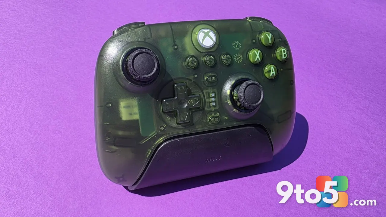 8BitDo Ultimate 3-Mode Review: Retro Xbox Aesthetics Meet Modern PC Gaming